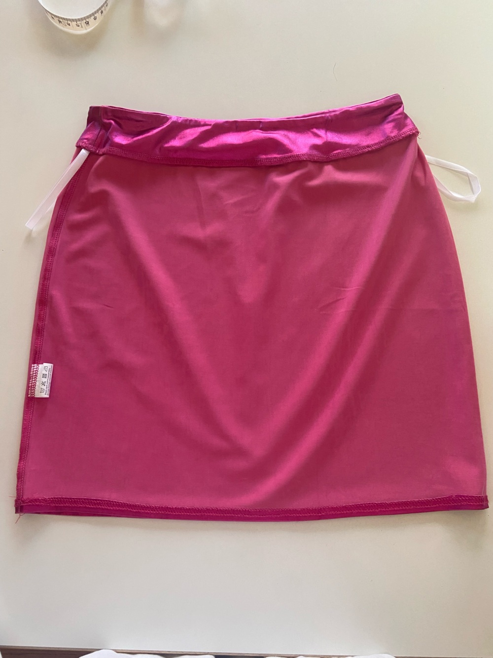Fuchsia Metallic Mini Skirt Kate Kasin worn once size S women’s - Picture 3 of 9